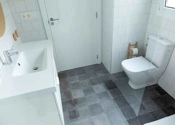 Next Center Bus & Train Station Free Wifi 公寓