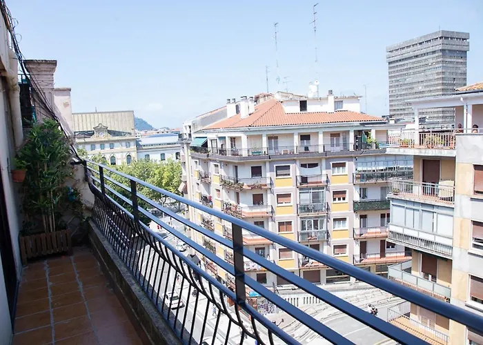 Next Center Bus & Train Station Free Wifi * 圣塞瓦斯蒂安